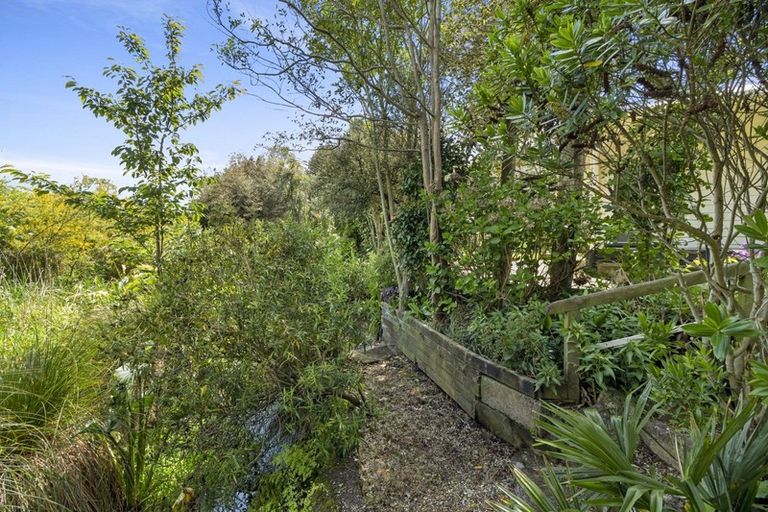 Photo of property in 85 South Road, Manaia, 4612