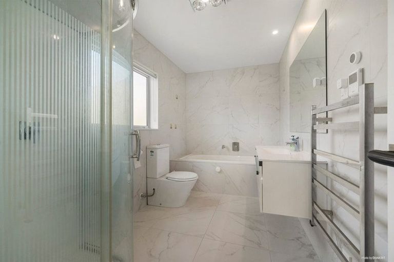 Photo of property in 20 Pennant Street, Long Bay, Auckland, 0630