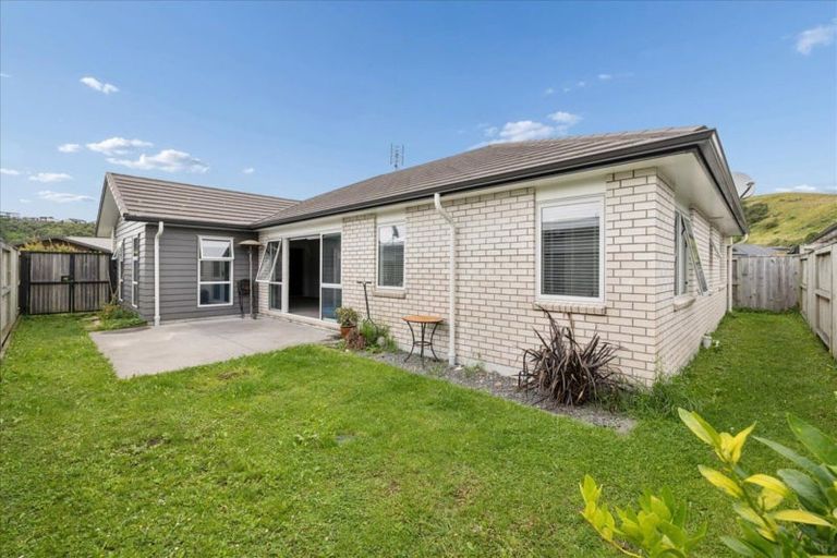 Photo of property in 44 Awataha Crescent, Pyes Pa, Tauranga, 3110