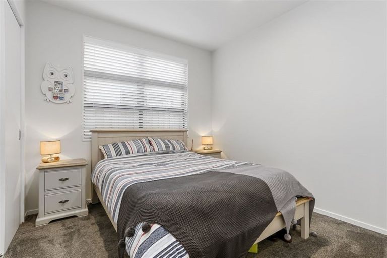 Photo of property in 16 Huarahi Pai Road, Huapai, Kumeu, 0810