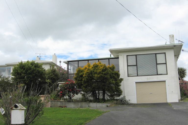 Photo of property in 11 Windsor Terrace, Durie Hill, Whanganui, 4500