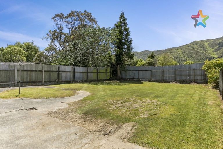 Photo of property in 36 Wellington Road, Wainuiomata, Lower Hutt, 5014