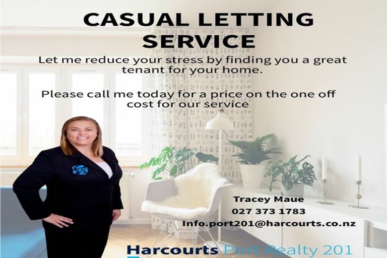 Photo of property in 27 Crispe Road, Clarks Beach, 2122