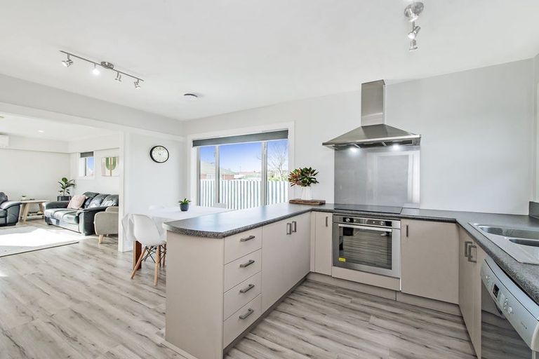 Photo of property in 9 Bellina Place, Broomfield, Christchurch, 8042