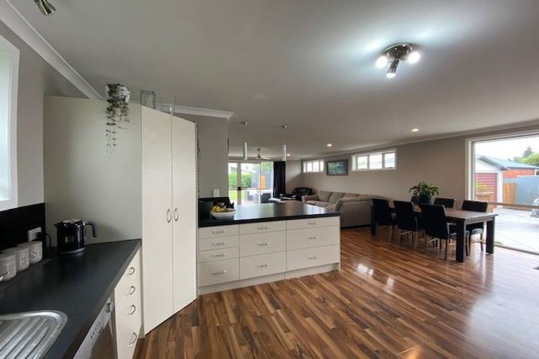 Photo of property in 100 Thomson Street, Tinwald, Ashburton, 7700