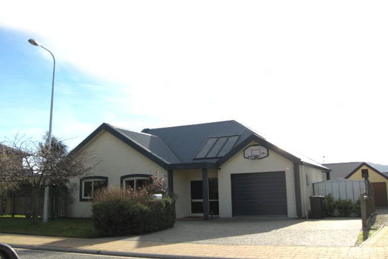 Photo of property in 42b Meadowstone Drive, Wanaka, 9305