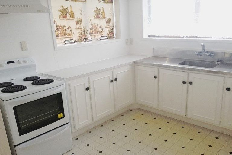 Photo of property in 1/39 Landscape Road, Papatoetoe, Auckland, 2025