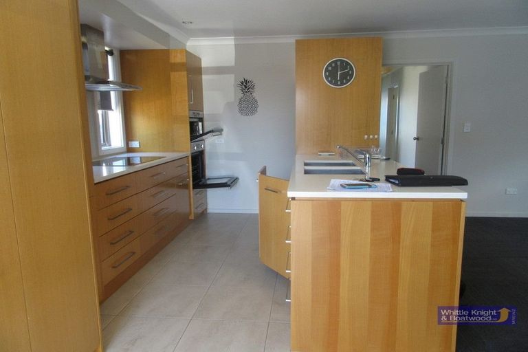 Photo of property in 257 Riccarton Road, Upper Riccarton, Christchurch, 8041