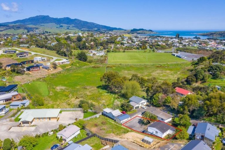 Photo of property in 31e Government Road, Raglan, 3225