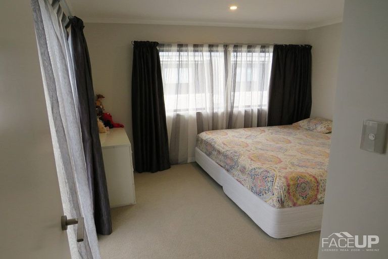 Photo of property in 13 Eyton Kay Road, Hobsonville, Auckland, 0616