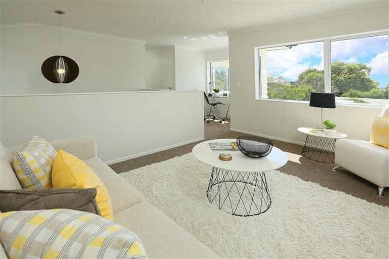 Photo of property in 679a Swanson Road, Swanson, Auckland, 0612