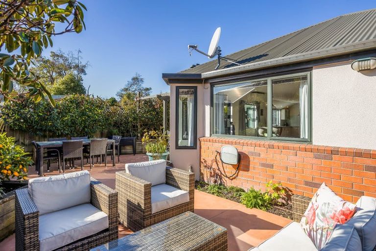 Photo of property in 6b Saint Leonards Square, Sumner, Christchurch, 8081