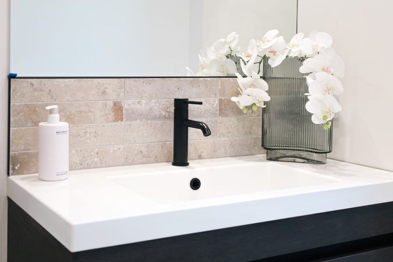 Photo of property in 102 Freedom Drive, Kelvin Grove, Palmerston North, 4470