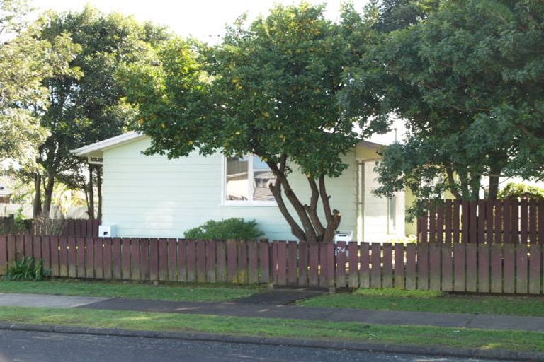 Photo of property in 74 Cranmere Crescent, Mangere East, Auckland, 2024