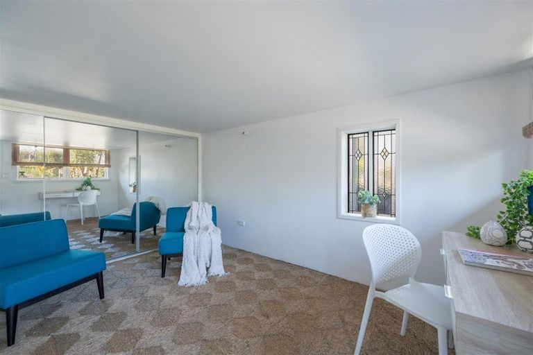 Photo of property in 2 Martin Street, Monaco, Nelson, 7011