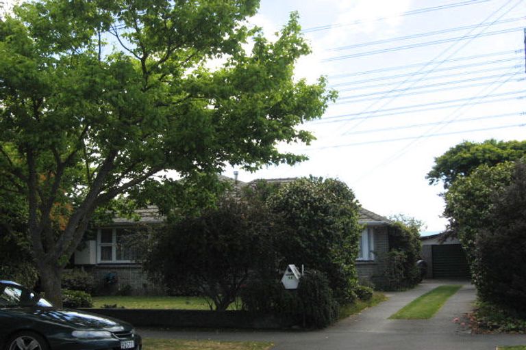 Photo of property in 14 Glencoe Street, Burnside, Christchurch, 8053
