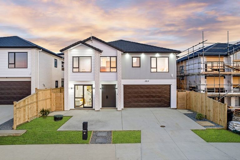 Photo of property in 124 Mcquoids Road, Flat Bush, Auckland, 2019