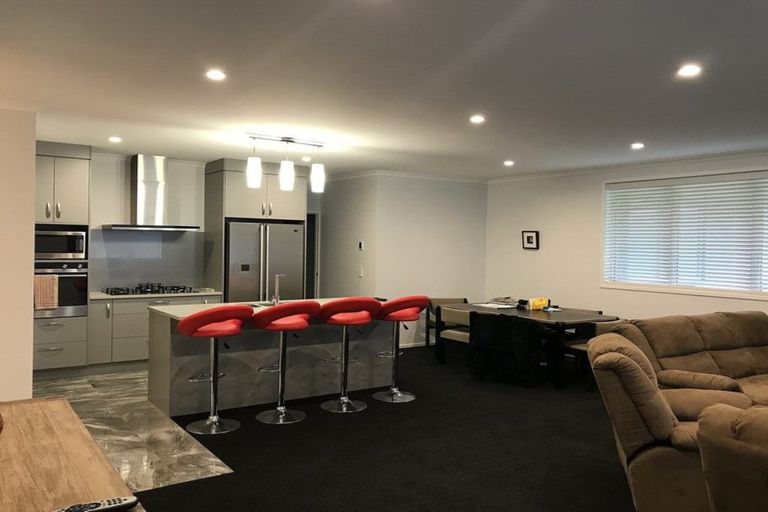 Photo of property in 6 Raithburn Terrace, Pokeno, 2402