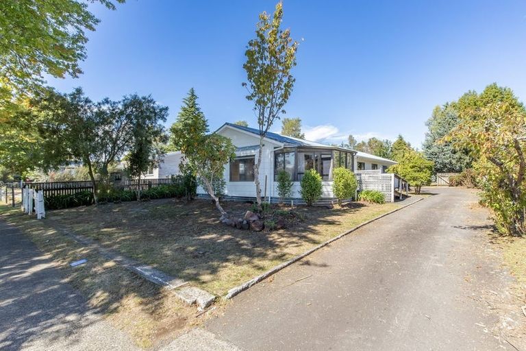 Photo of property in 39 Rangiamohia Road, Turangi, 3334