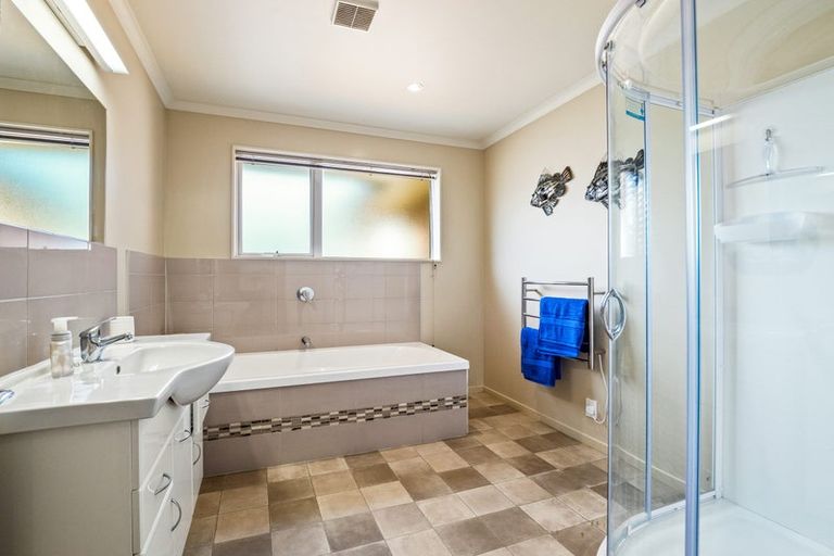 Photo of property in 6 Calluna Crescent, Mosgiel, 9024