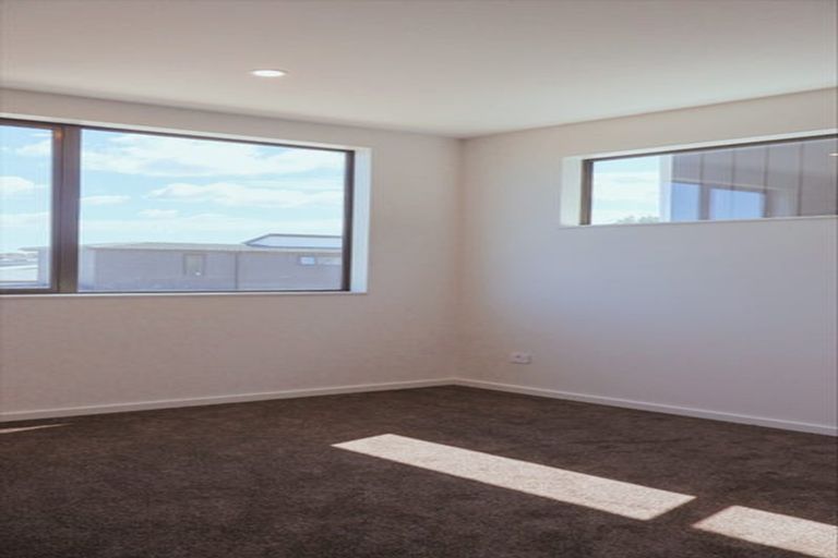 Photo of property in 12 Corporal Street, Papakura, 2110