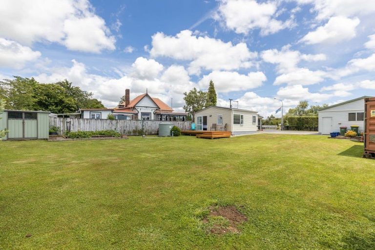 Photo of property in 1279 Egmont Road, Egmont Village, New Plymouth, 4372