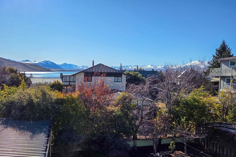 Photo of property in 29 Murray Place, Lake Tekapo, 7999