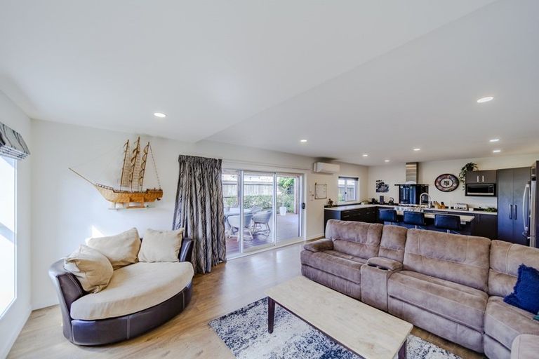 Photo of property in 168 Charles Street, Westshore, Napier, 4110