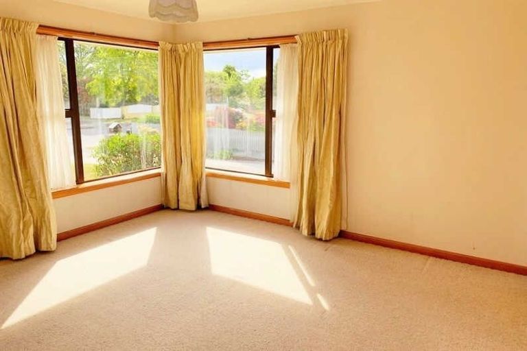 Photo of property in 90 Blankney Street, Hornby, Christchurch, 8042