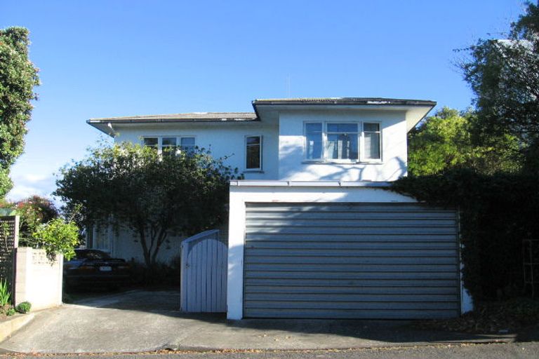 Photo of property in 2a Lincoln Road, Bluff Hill, Napier, 4110