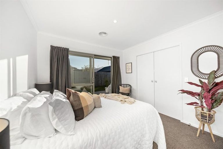 Photo of property in 8 Primrose Lane, Lower Shotover, Queenstown, 9304