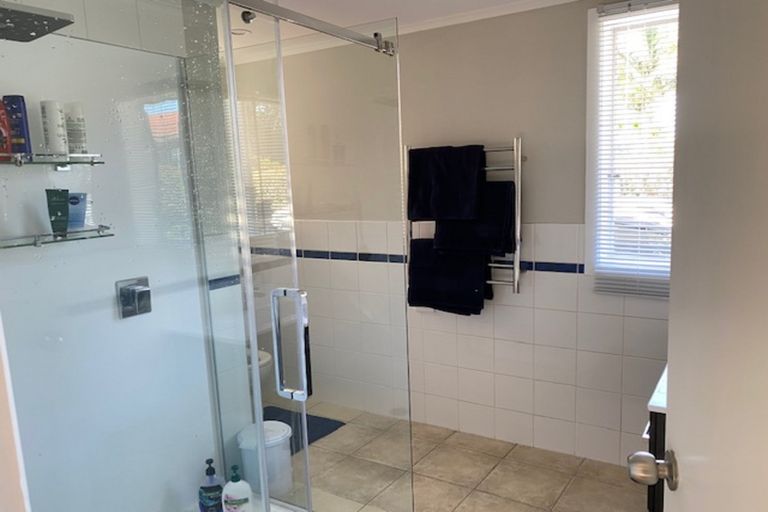 Photo of property in 50 Claude Road, Hillpark, Auckland, 2102