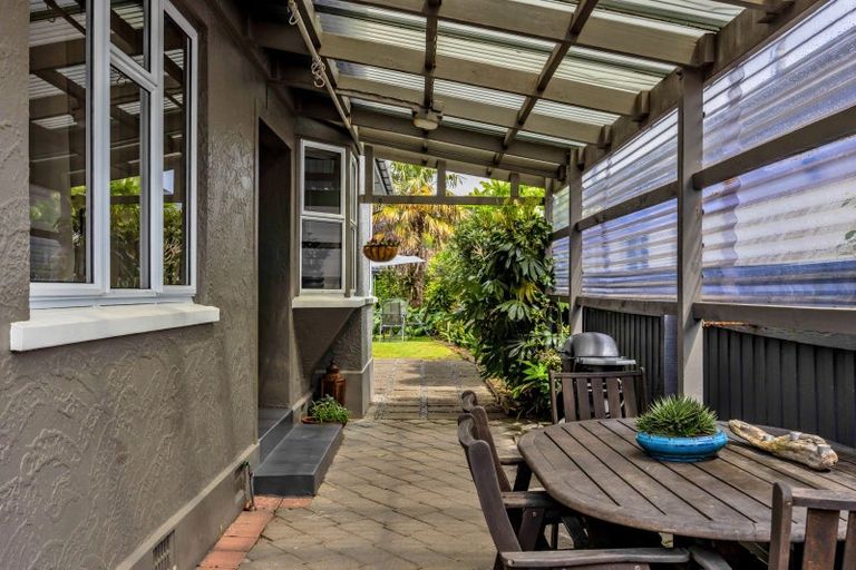 Photo of property in 24 Sanders Avenue, Westown, New Plymouth, 4310