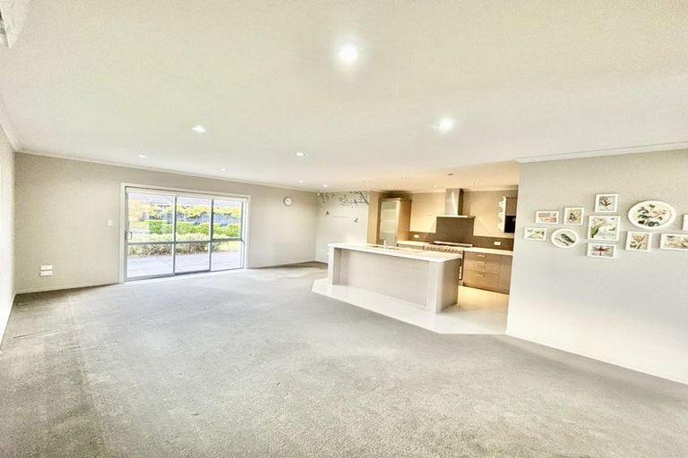 Photo of property in 4 Watford Place, Rototuna North, Hamilton, 3210