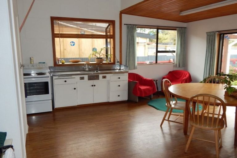 Photo of property in 84 Fitzherbert Street, Hokitika, 7810