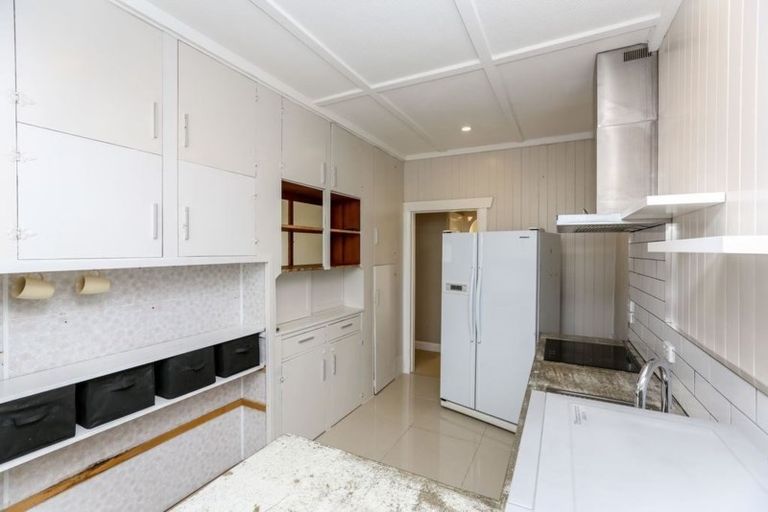 Photo of property in 14 Sanders Avenue, Westown, New Plymouth, 4310