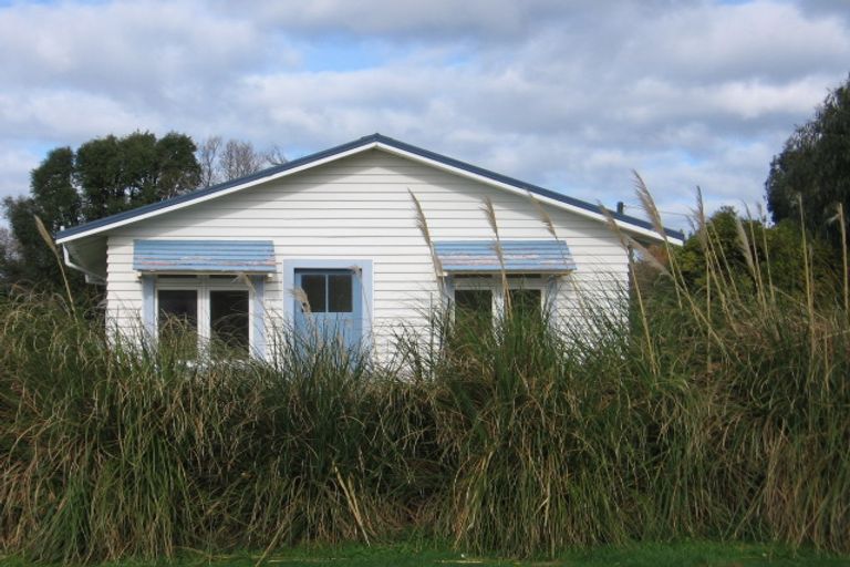 Photo of property in 12 Brandon Street, Featherston, 5710