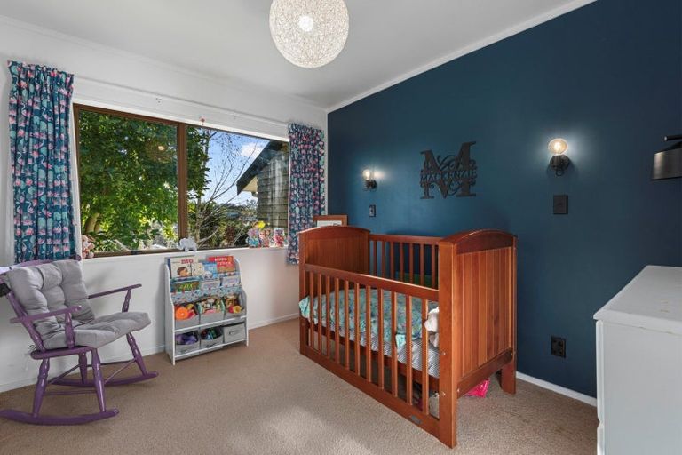 Photo of property in 129a Hinewa Road, Otumoetai, Tauranga, 3110