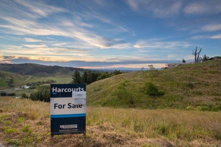 Photo of property in 6 Halcyon Way, Cashmere, Christchurch, 8022