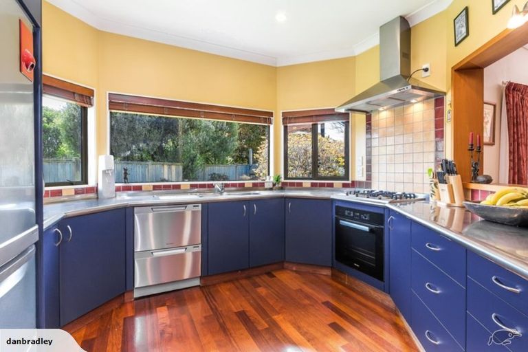 Photo of property in 3 Haines Grove, Rainbow Point, Taupo, 3330