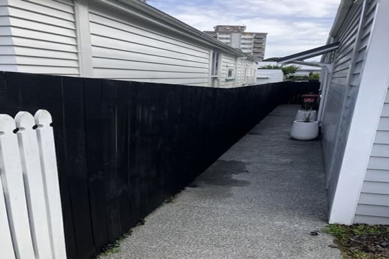 Photo of property in 3 Carrington Street, Mount Cook, Wellington, 6021