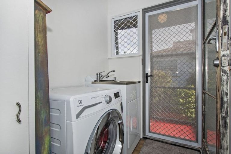 Photo of property in 25 Powhiri Avenue, Kensington, Whangarei, 0112