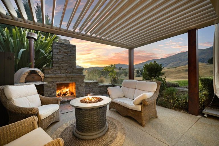 Photo of property in 376 Speargrass Flat Road, Speargrass Flat, Queenstown, 9371