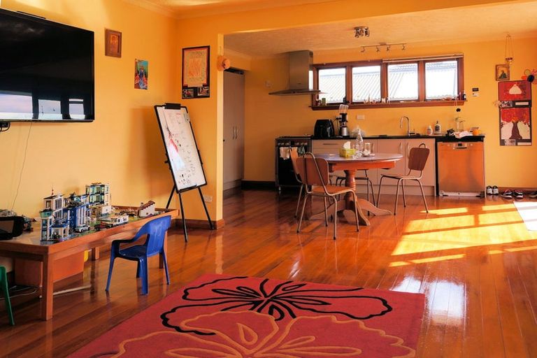 Photo of property in 51 Colombo Street, Cashmere, Christchurch, 8022