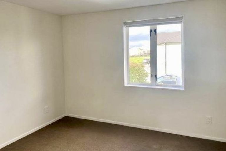 Photo of property in 63 Grove Road, Papakura, 2110