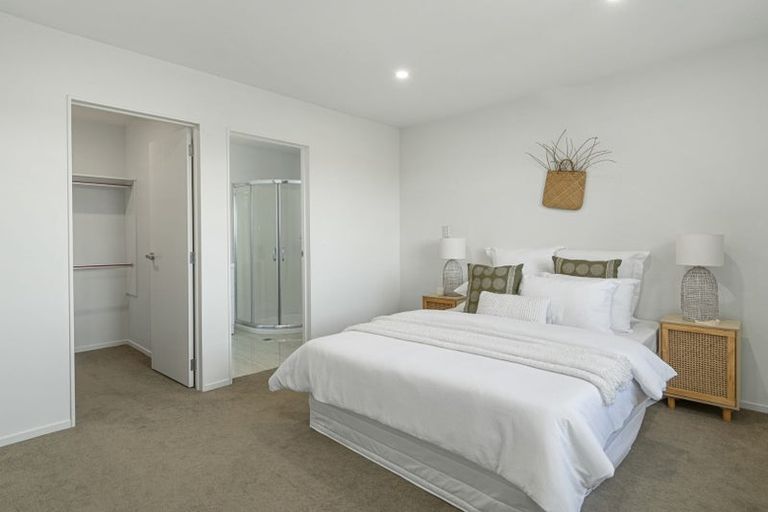 Photo of property in 22 Caldera Crescent, Pyes Pa, Tauranga, 3112