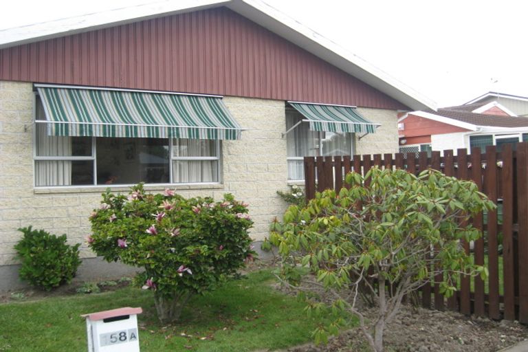 Photo of property in 2/158 Highsted Road, Casebrook, Christchurch, 8051