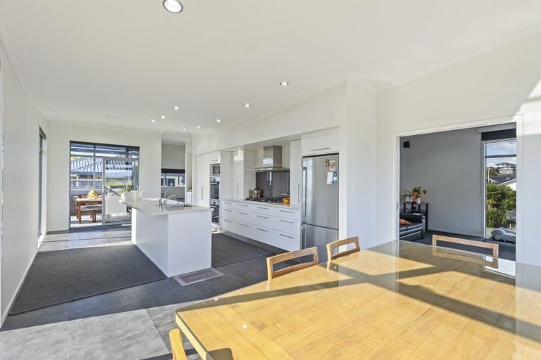 Photo of property in 83b Parklands Avenue, Bell Block, New Plymouth, 4312