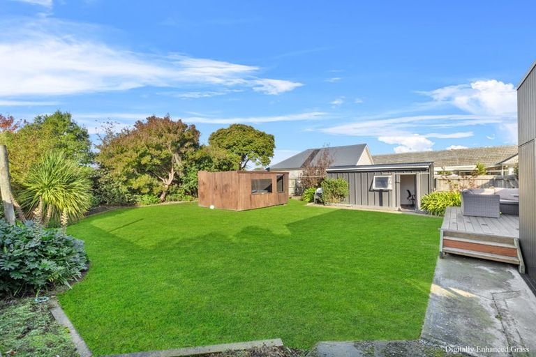 Photo of property in 28 Carlsen Street, Burwood, Christchurch, 8083