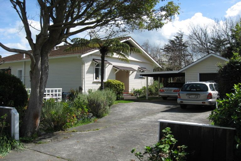 Photo of property in 36 Wyndrum Avenue, Waterloo, Lower Hutt, 5011
